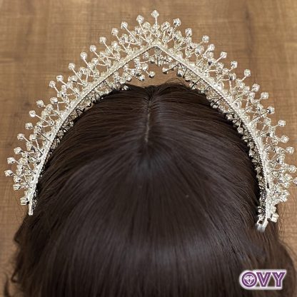 regal CZ crown